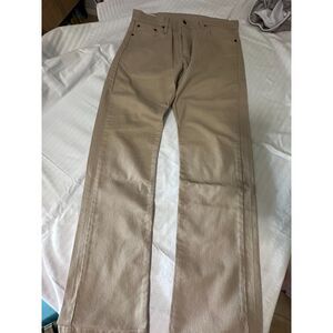 men’s khaki/tan casual jeans or chino-style pants